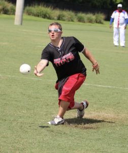 Lindsey Woodard releasing a pitch for the New Jersey Titans.